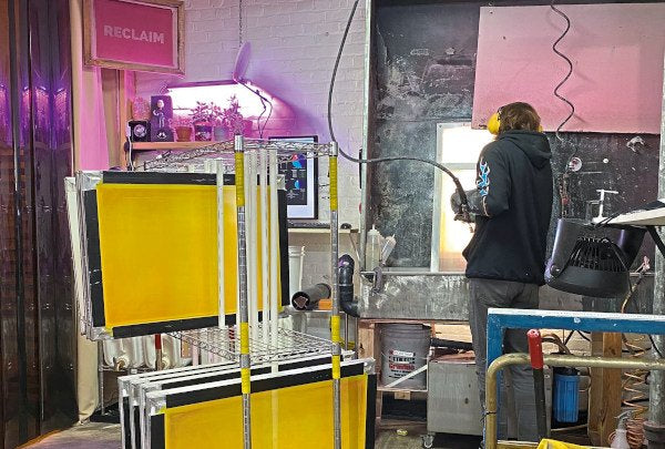 QR Code Screen Tracking